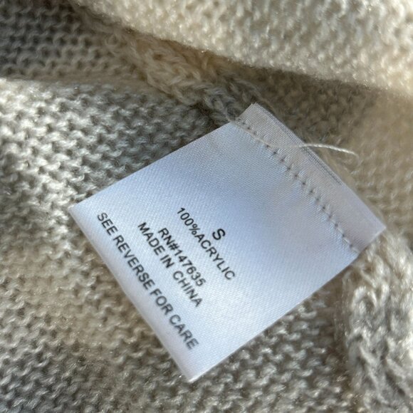 Romeo & Juliet Couture Womens Striped One-Shoulder Sweater Small Grey New $108 - Picture 4 of 8